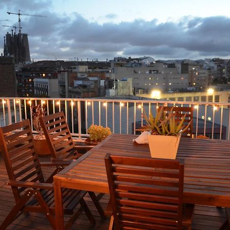 Barcelona Sunny Terrace Apartment Exterior photo