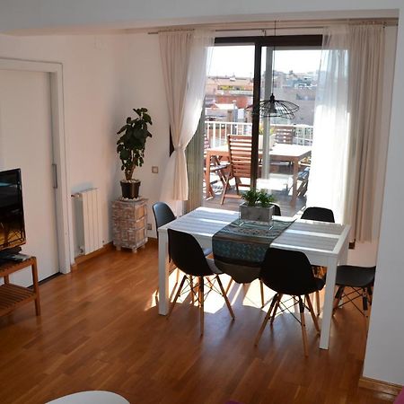 Barcelona Sunny Terrace Apartment Exterior photo